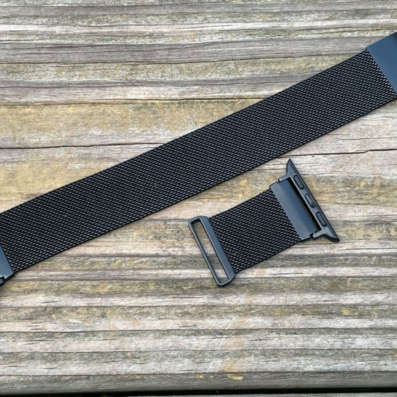 Unbranded Replacement Band For iWatch Apple Black Mesh Chain Strap Size 38-40mm - Picture 7 of 8